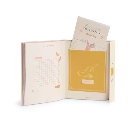 La Petite École de Danse Livre de Naissance   Rose        de               Moulin Roty