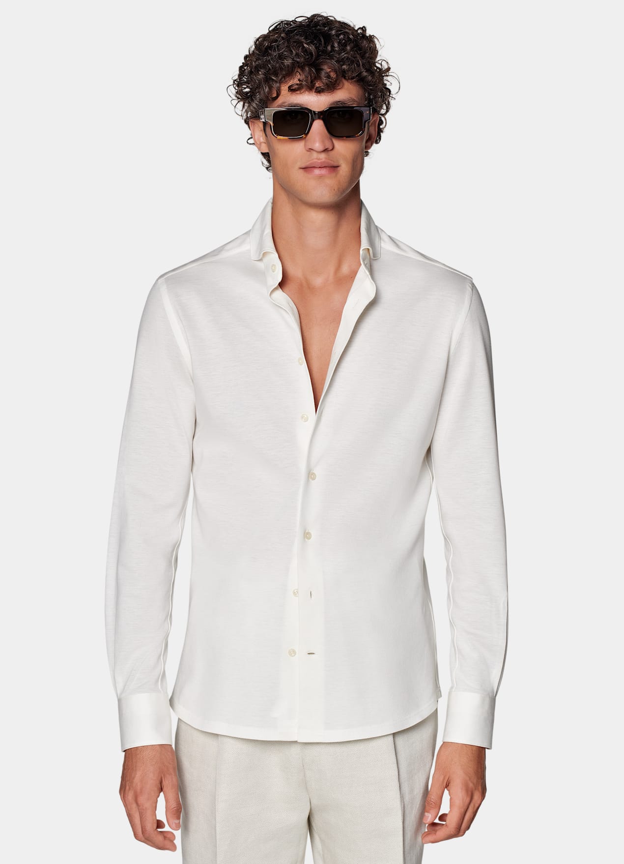 Chemise coupe très ajustée blanc cassé