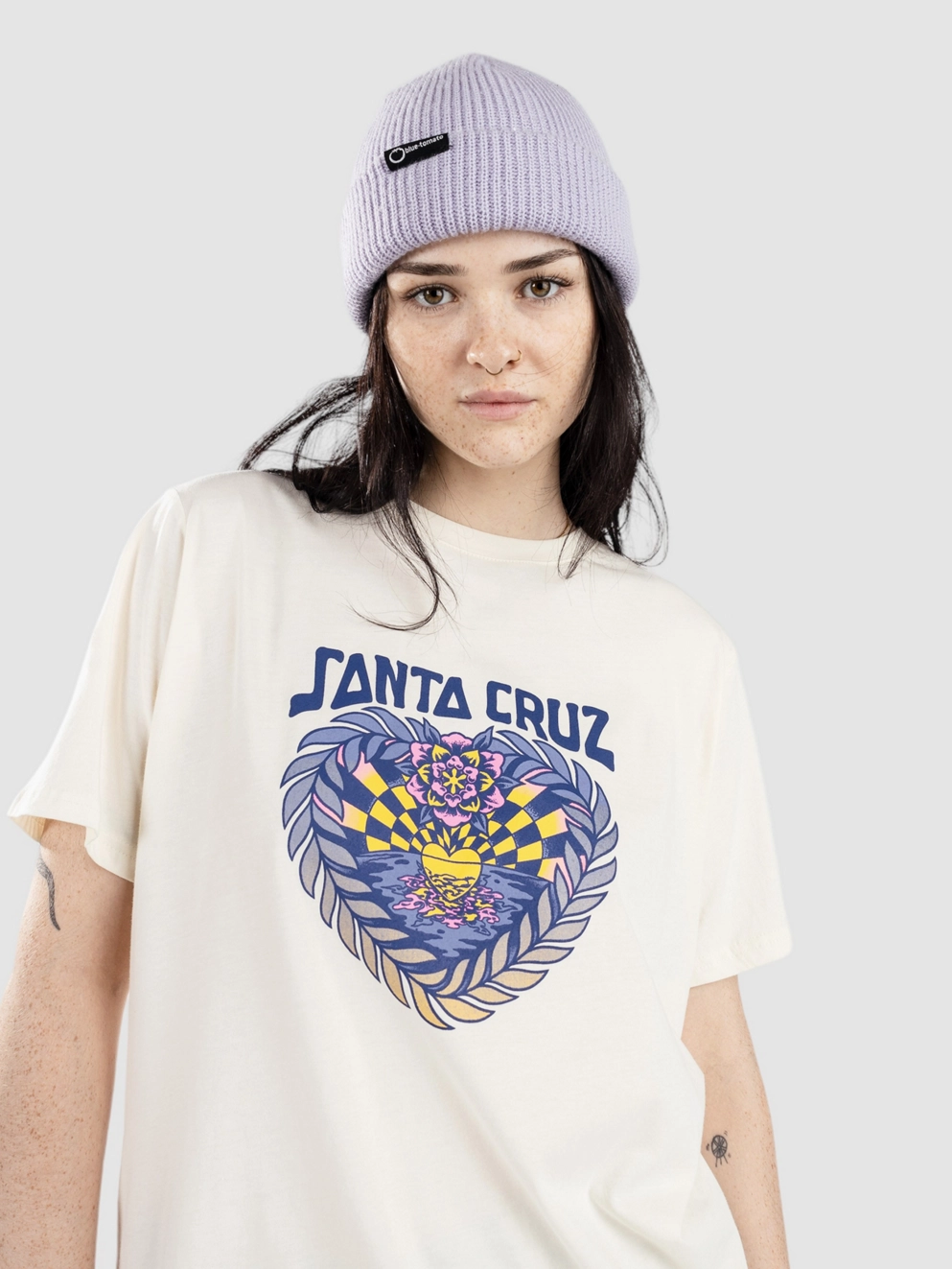 Santa Cruz Heart Set Front T-Shirt off white