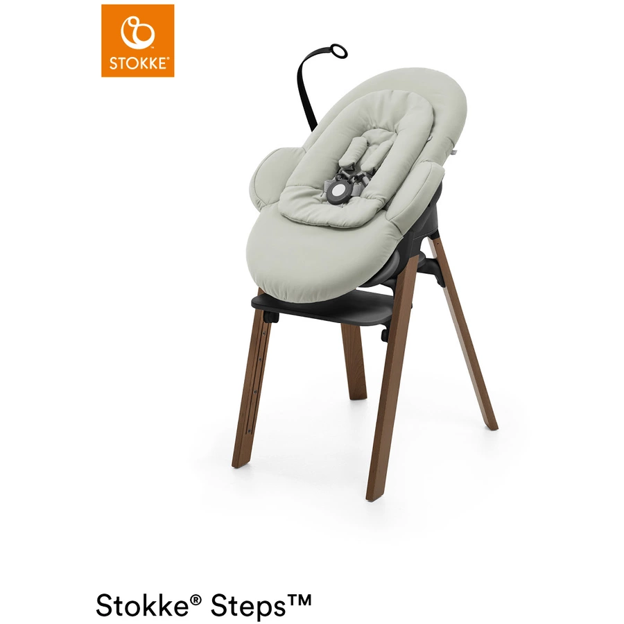 STOKKE® Steps™ Babywippe Soft Sage  Black Chassis