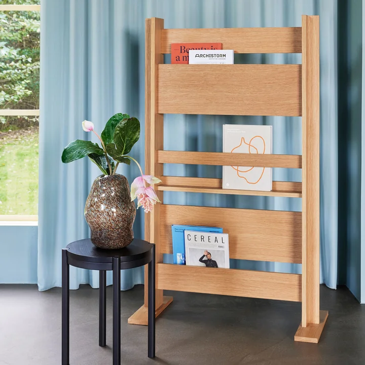 Hübsch Interior - Forma Zeitschriftenhalter, Eiche