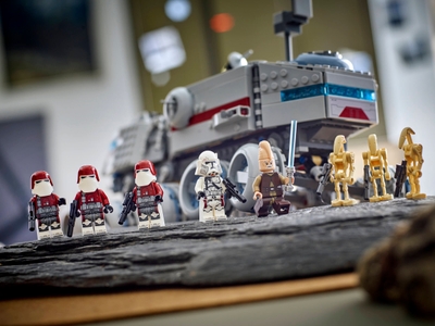 LEGO Republic Juggernaut (75413)