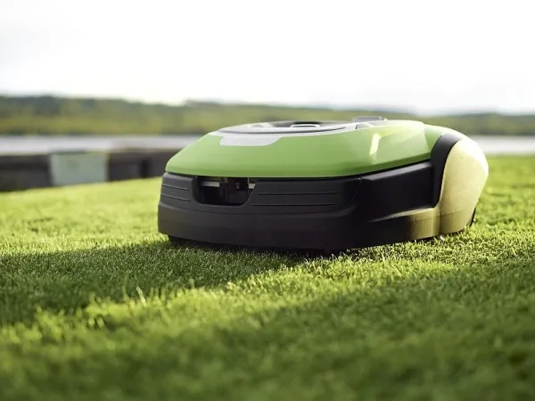 Greenworks Optimow 15 Robotplæneklipper