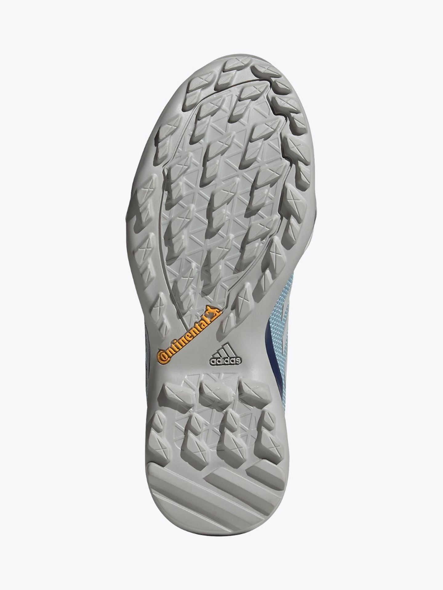 Terrex AX3