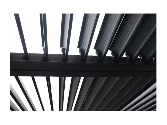 Pergola bioclimatique toit 2 pans 