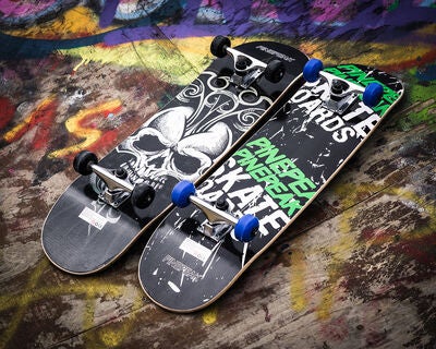 Pinepeak Skateboard, Svart/Grønn