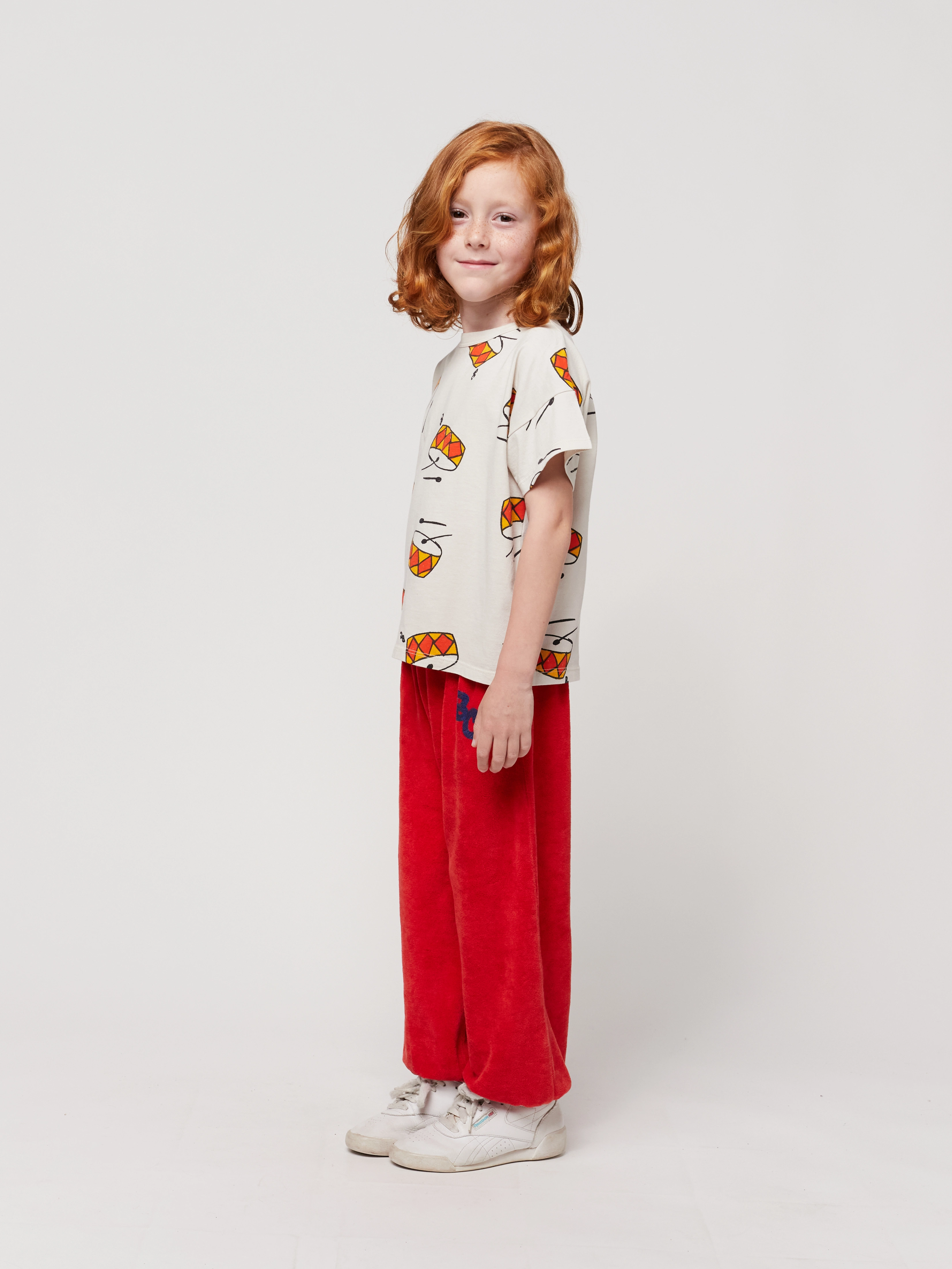 T-Shirts PLAY THE DRUM AOP in beige