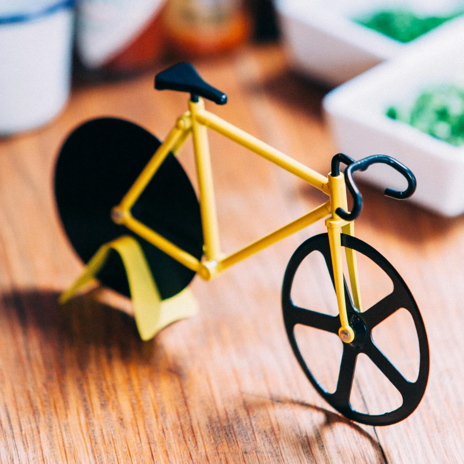 Doiy  Fixie pizzaskærer - Bumble Bee