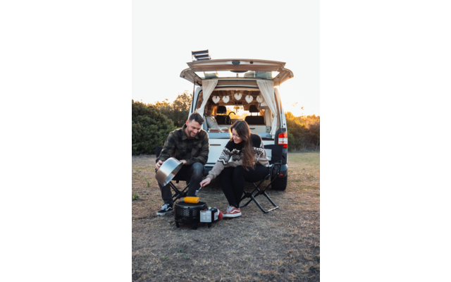 Cobb Gasgrill Pro Gas inkl. gelochter Grillplatte