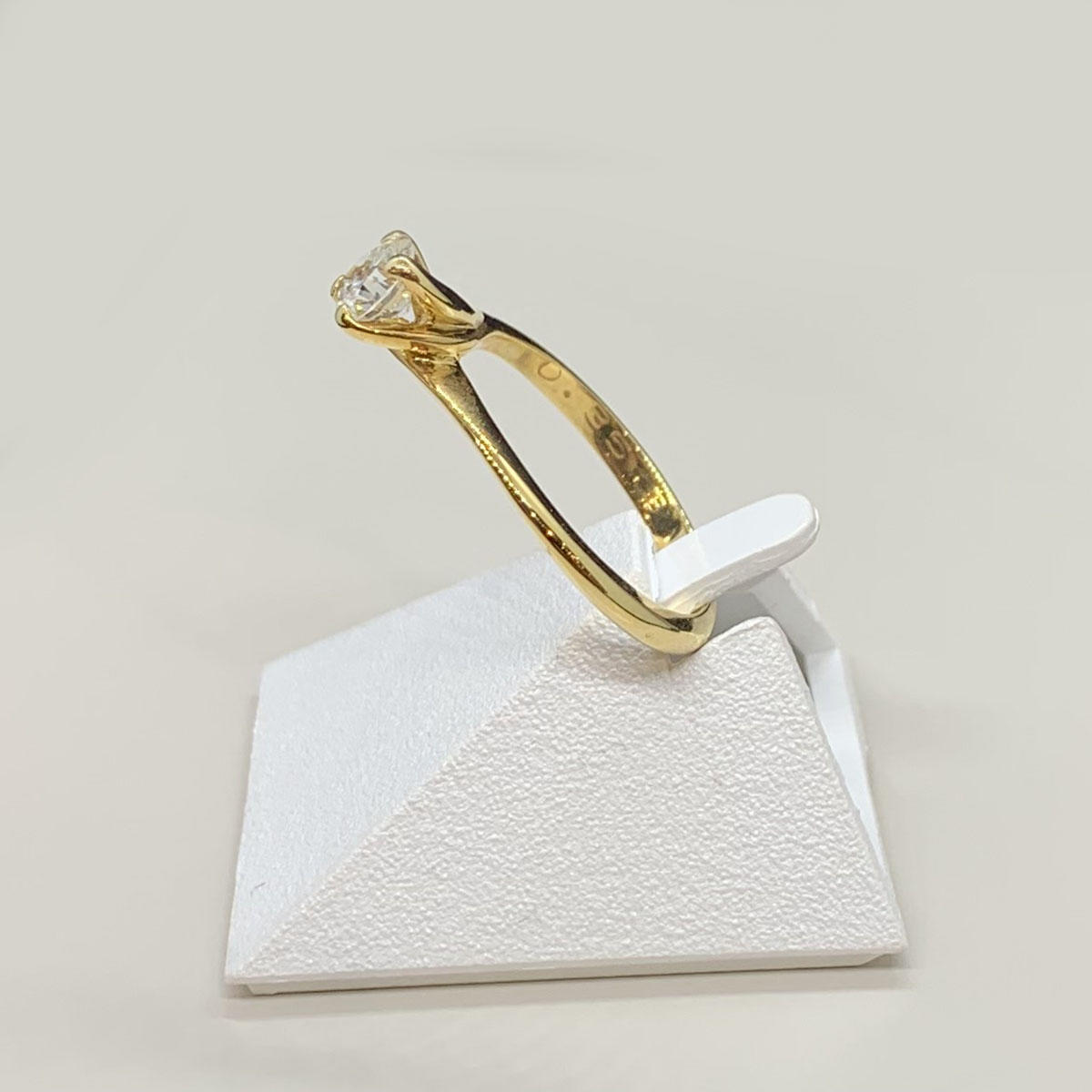 Solitaire d'occasion or 750 jaune diamant 0.35 carat