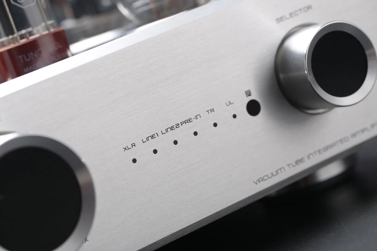 Cayin CS-150A Silver Amplis à tubes