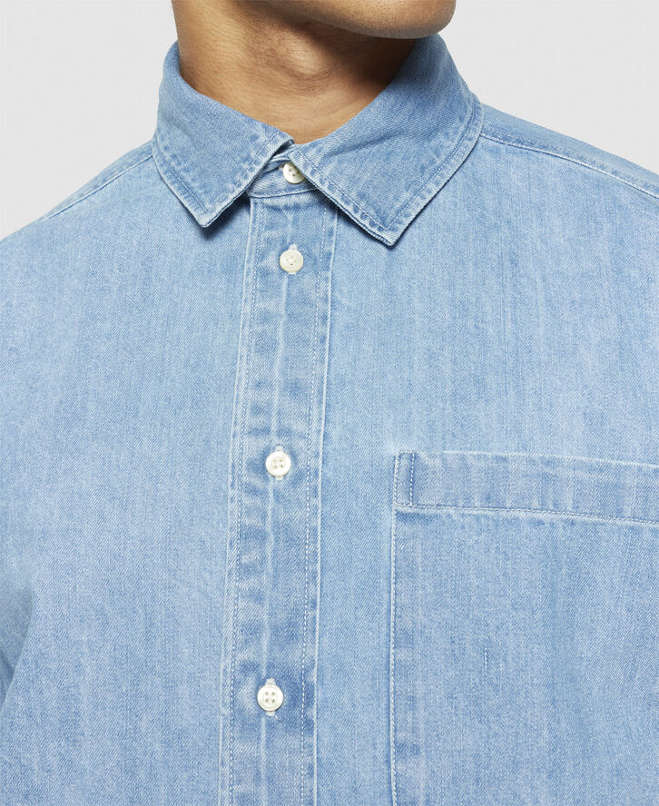 Knowledge Cotton Apparel Loose denim shirt - GOTS/Vegan Light blue denim