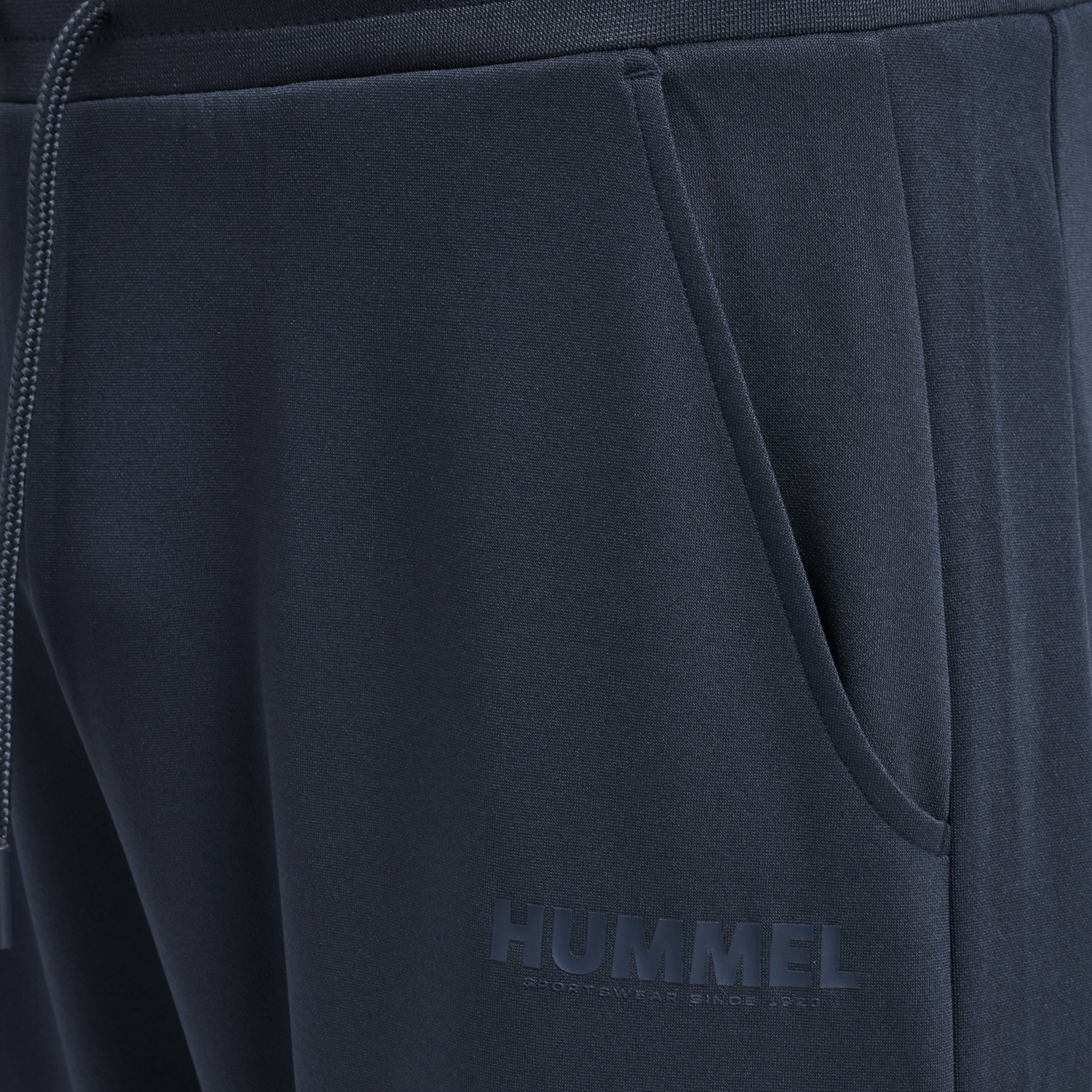 hmlLEGACY POLY TAPERED PANTS
