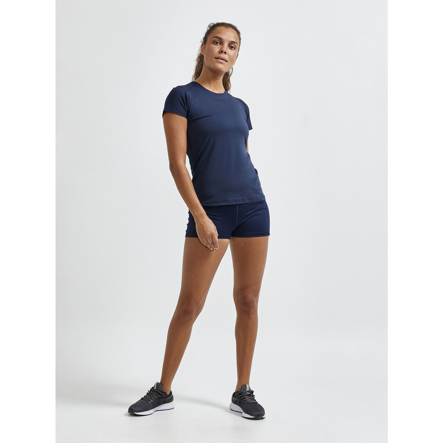 Craft Adv Essence Slim T-Shirt Dames