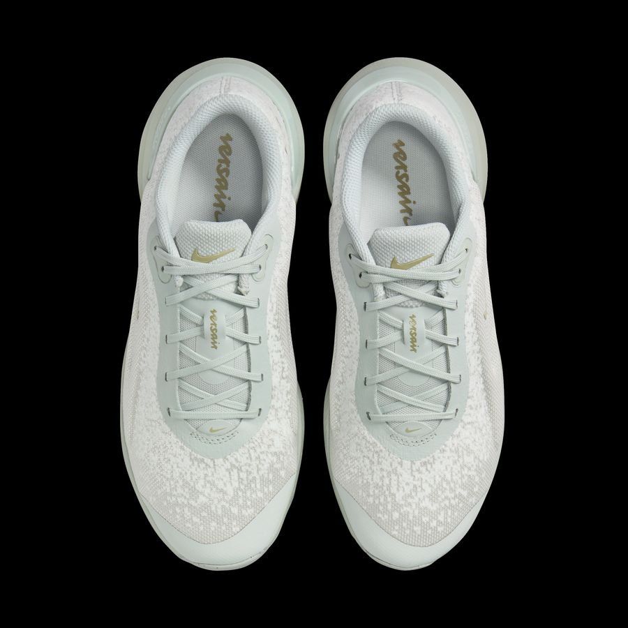 Nike Versair