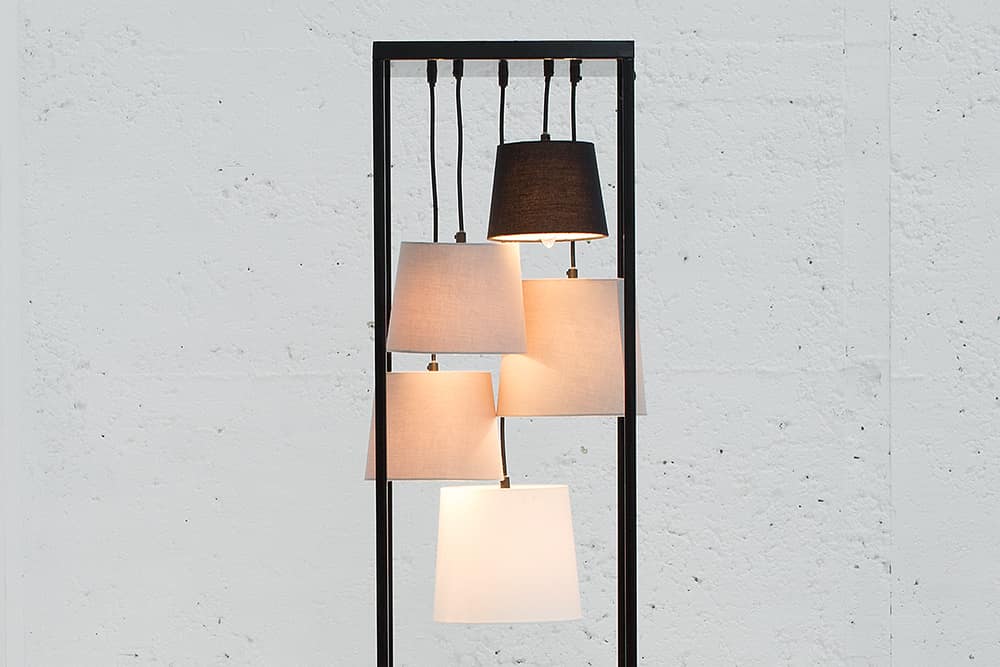 Design Stehlampe LEVELS 180cm schwarz grau 5 Leinenschirme