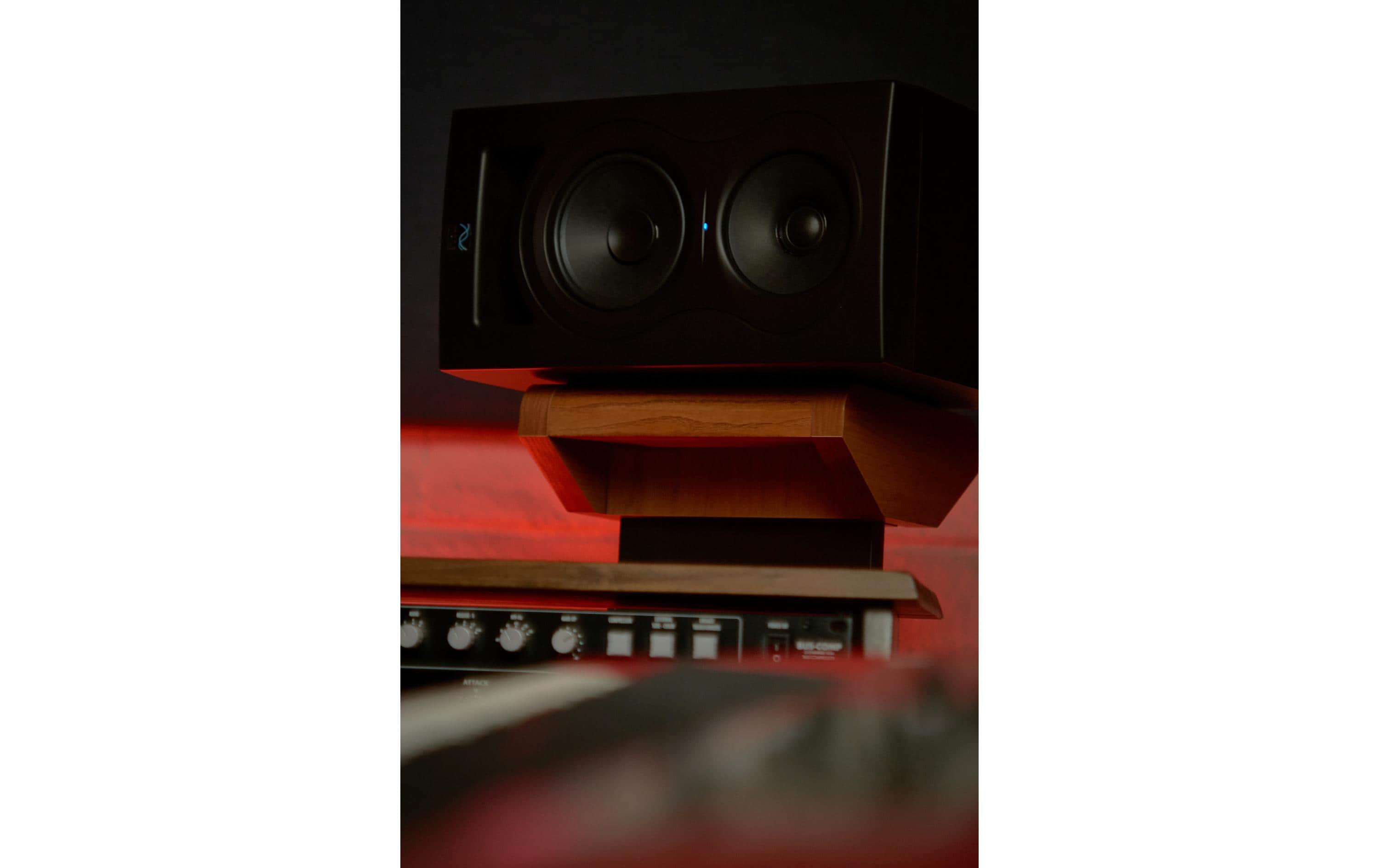 Studiomonitor IN-5 160 W, Schwarz<br>Aktiver 3-Wege-Studiomonitor