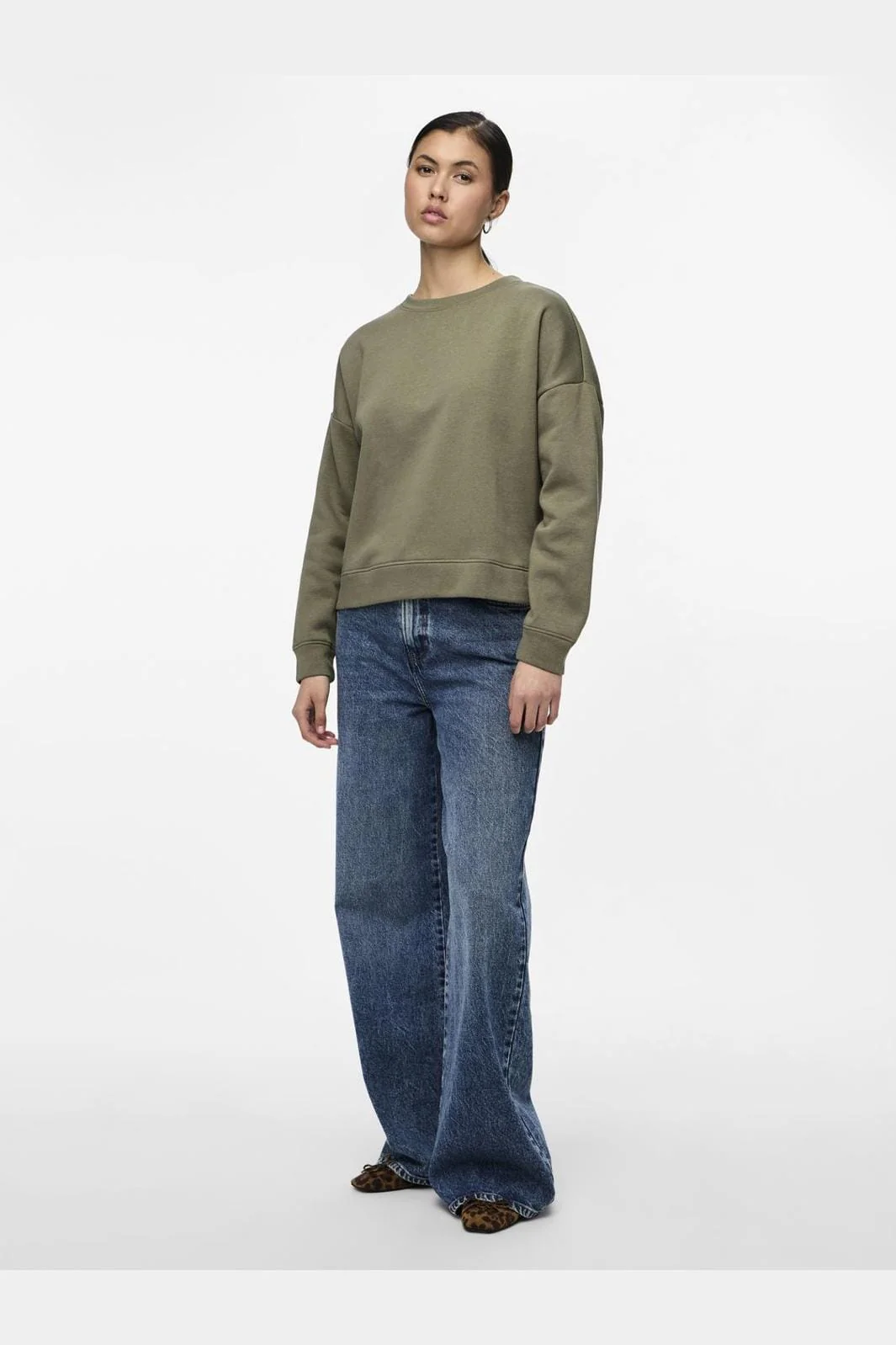Pieces Pcchilli Ls Sweat 3934553 deep lichen green