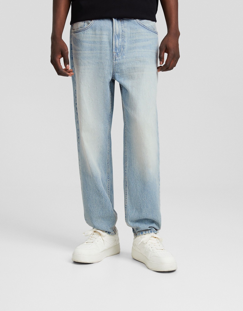 calças jeans folgadas