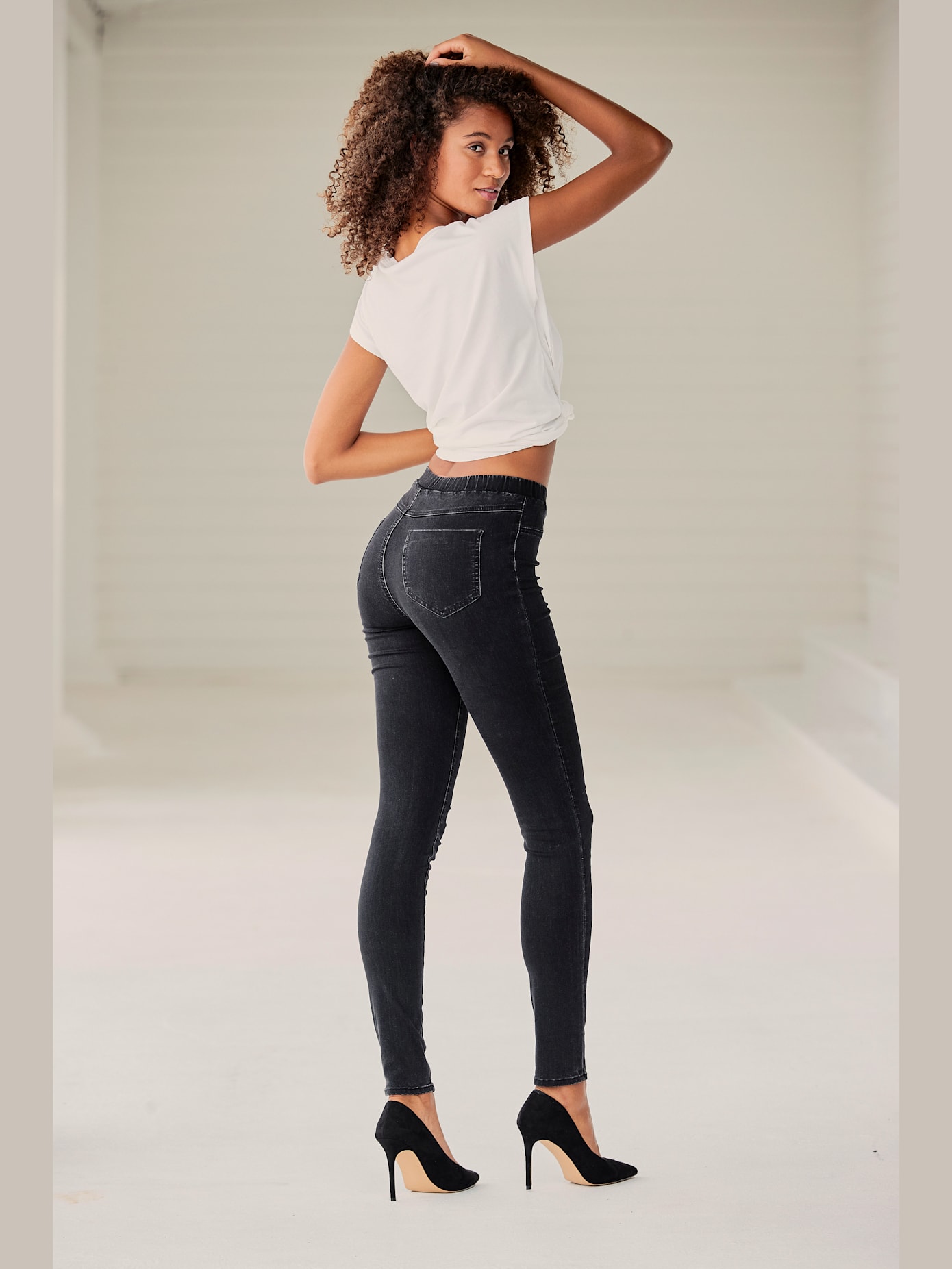 Jegging à la coupe étroite