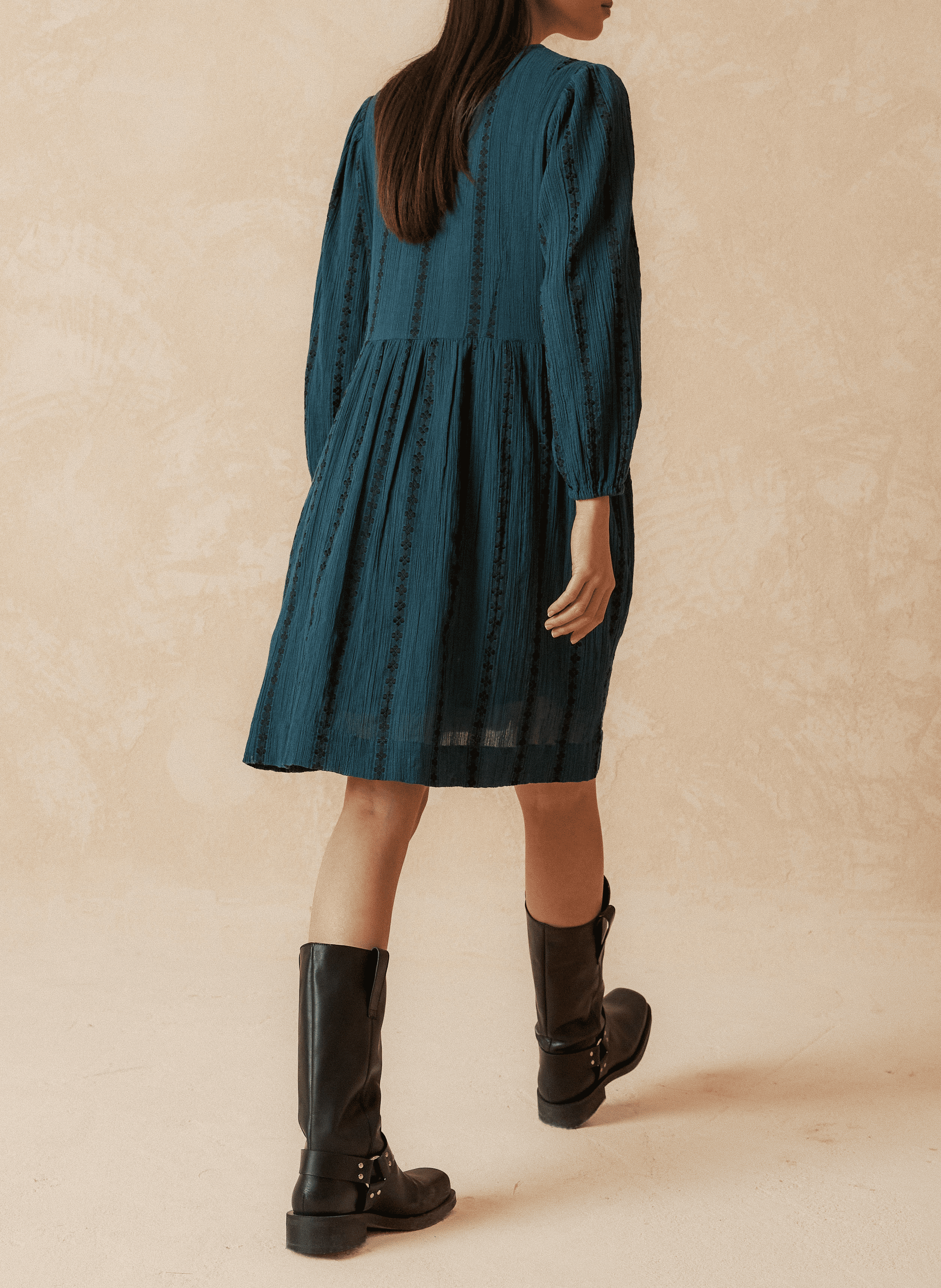 Robe courte ample col V jacquard en coton mélangé | Bleu