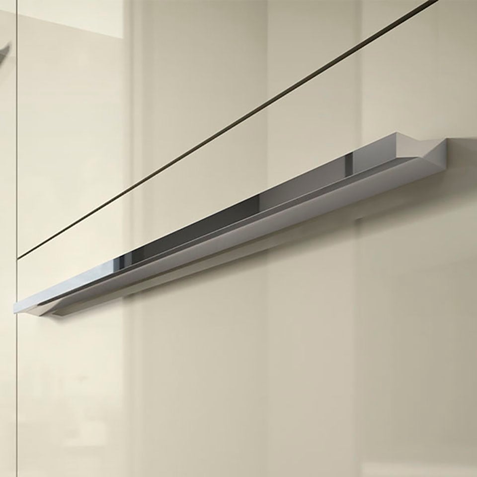 PLACES OF STYLE Highboard »Piano Vitrine« (H/B/T): 123/60/40,2cm,  UV lackiert, Soft-Close Funktion