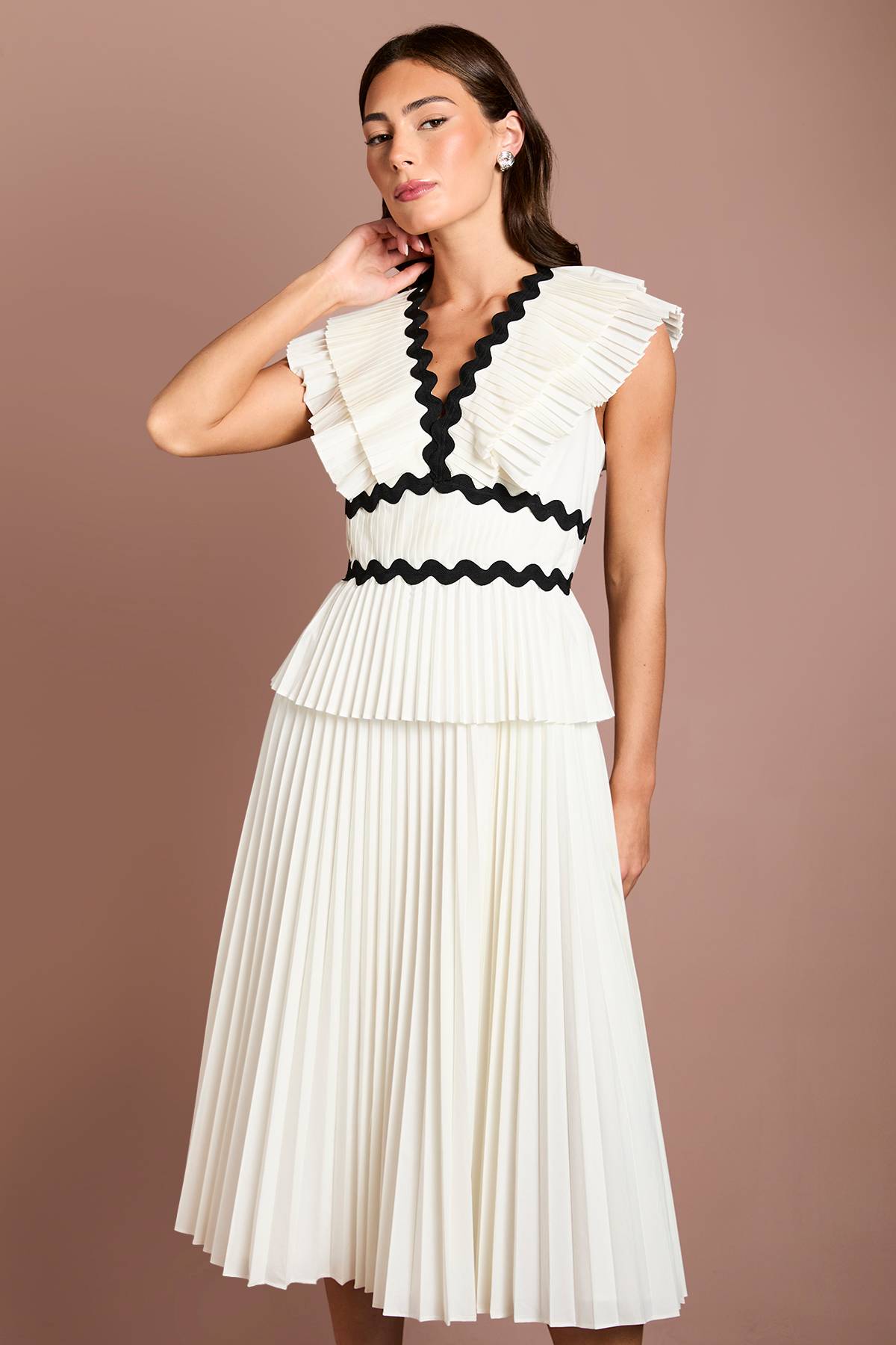 Coast Robe Midi En Coton Plissé Avec Détail Volant Aux Épaules