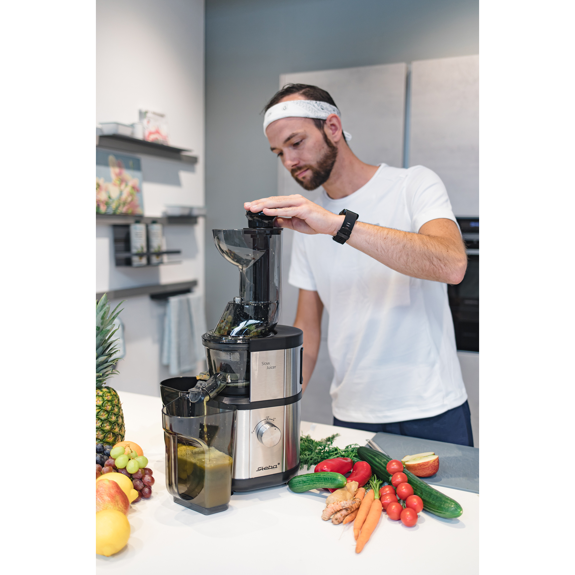 STEBA Slow Juicer E 400 - schwarz-Edelstahl - 400 Watt