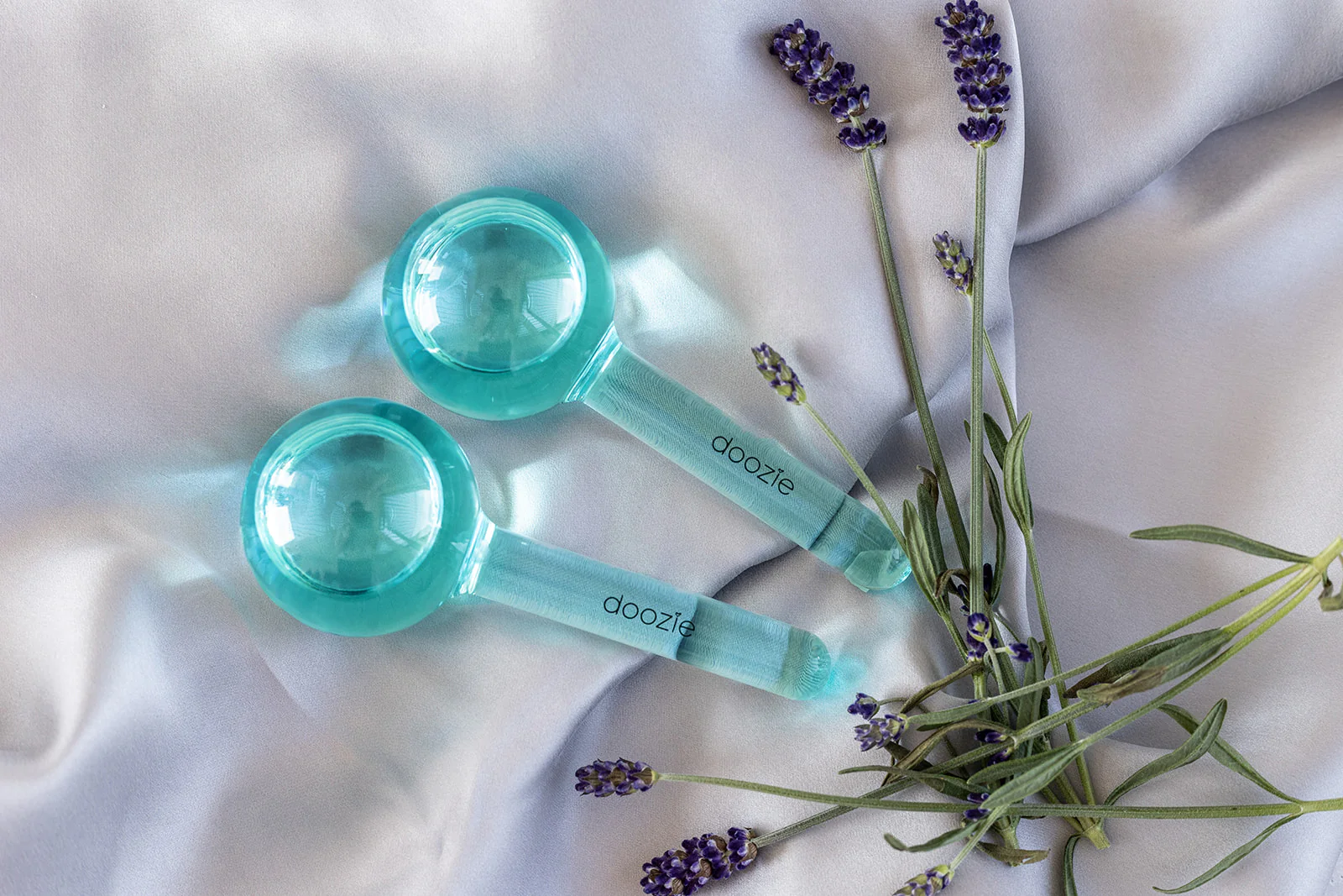 Doozie  Facial Ice Globes - Light Blue