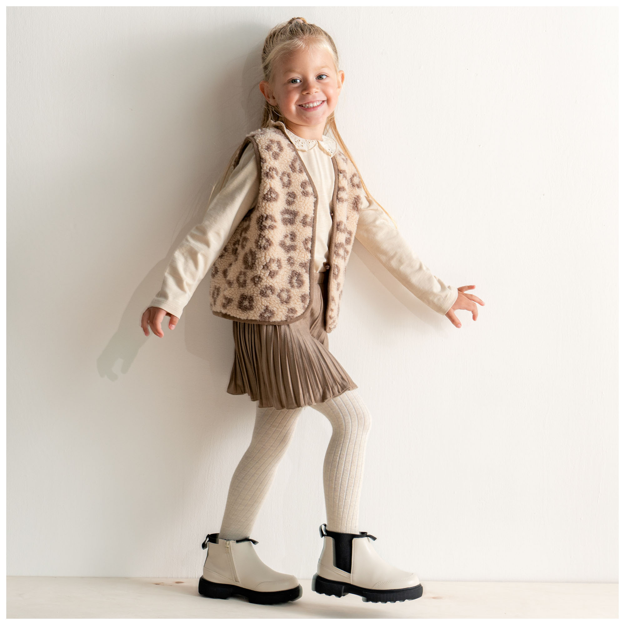 Prénatal peuter gilet mouwloos panterprint beige