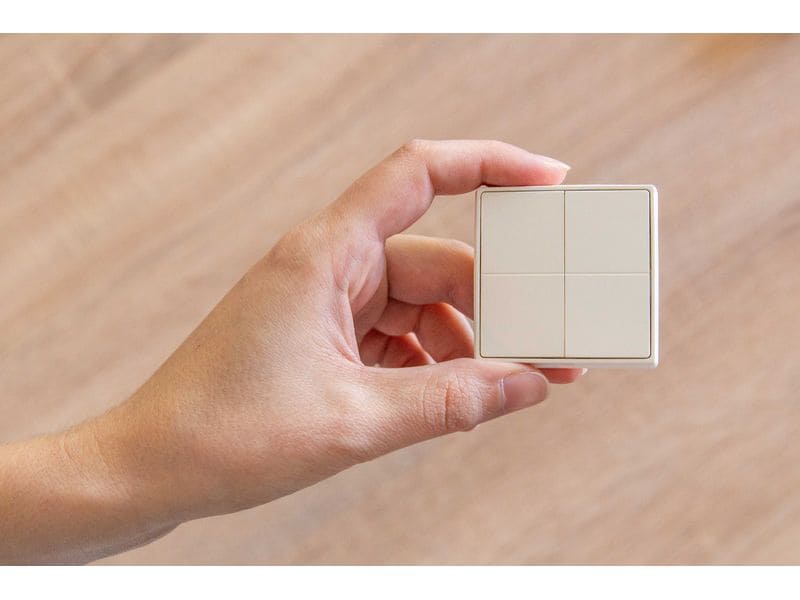 Shelly BLU Wall switch 4 weiss, stand alone Intelligenter Vier-Tasten-Bluetooth-Schalter