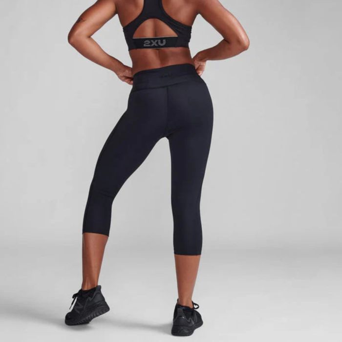 2XU Dame Lange tights Form Hi-Rise Comp 3/4 Tights Sort