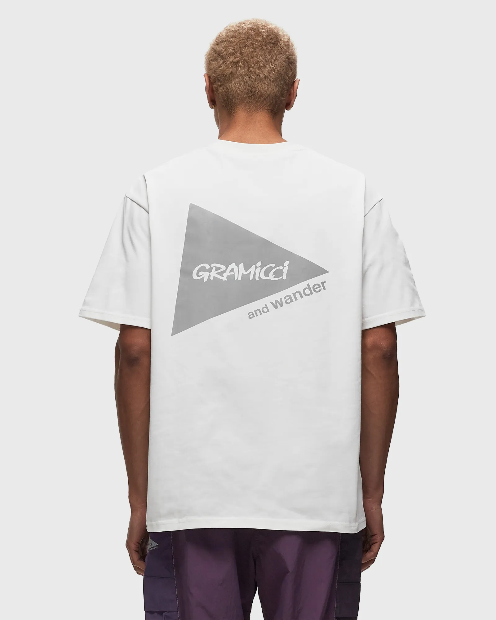 Gramicci X AND WANDER BACKPRINT TEE