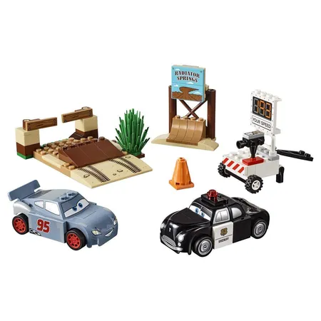 LEGO® Juniors 10742 Rasante Trainingsrunden in der Teufelsschanze