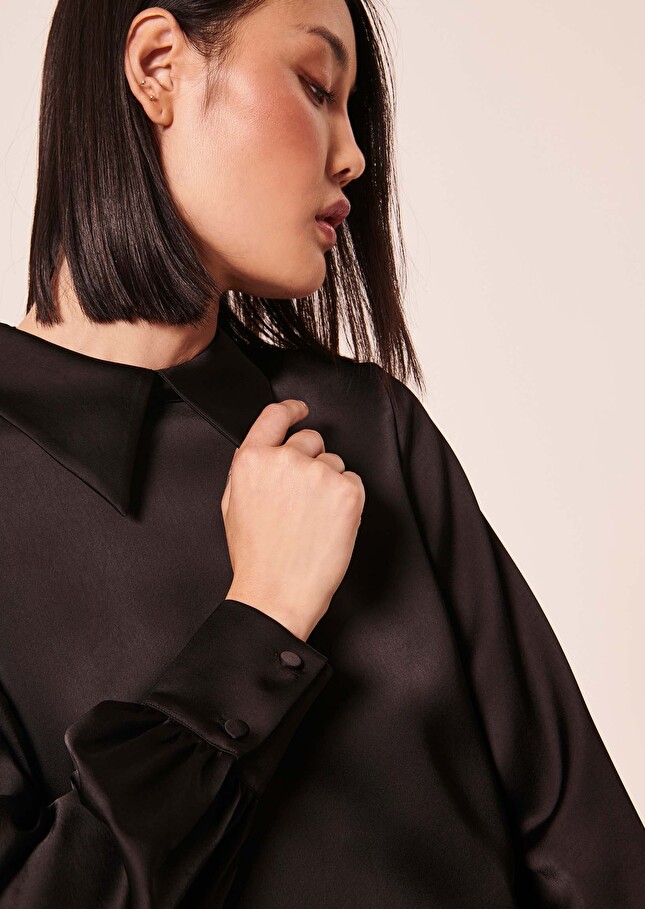 Robe Ravelnoire en satin