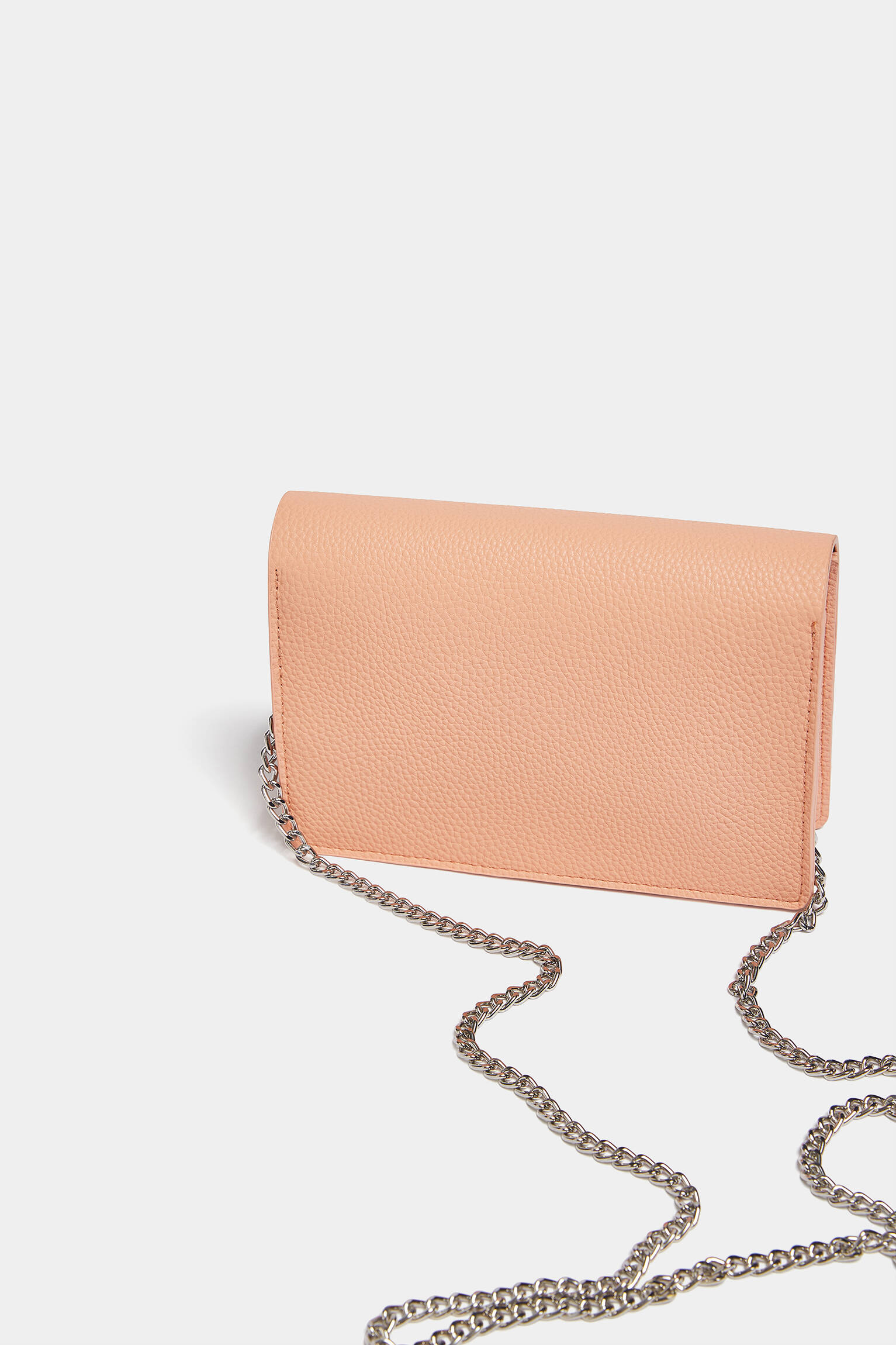 Bolsa transversal com detalhe de argola - coral