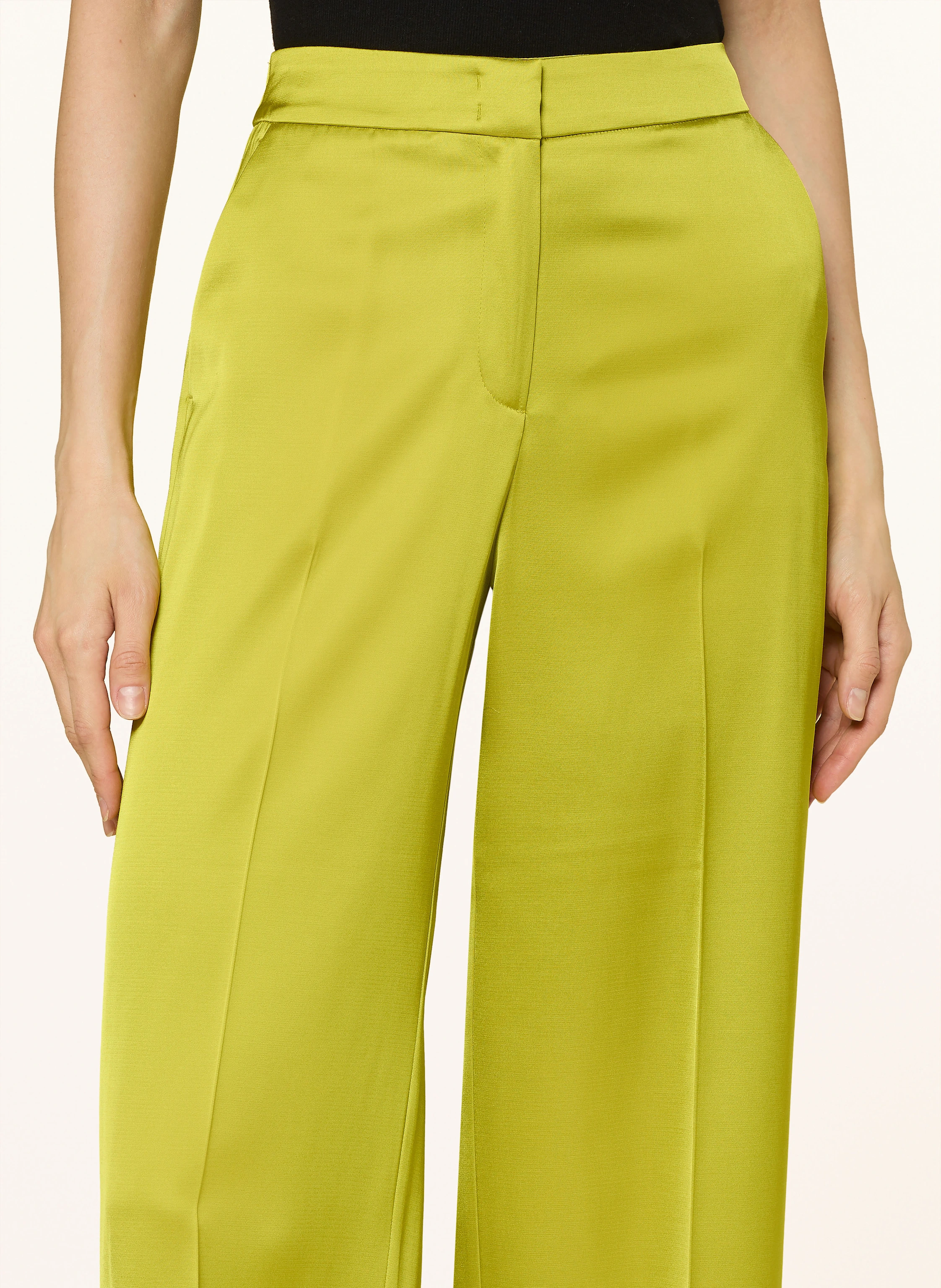 comma Marlenehose aus Satin