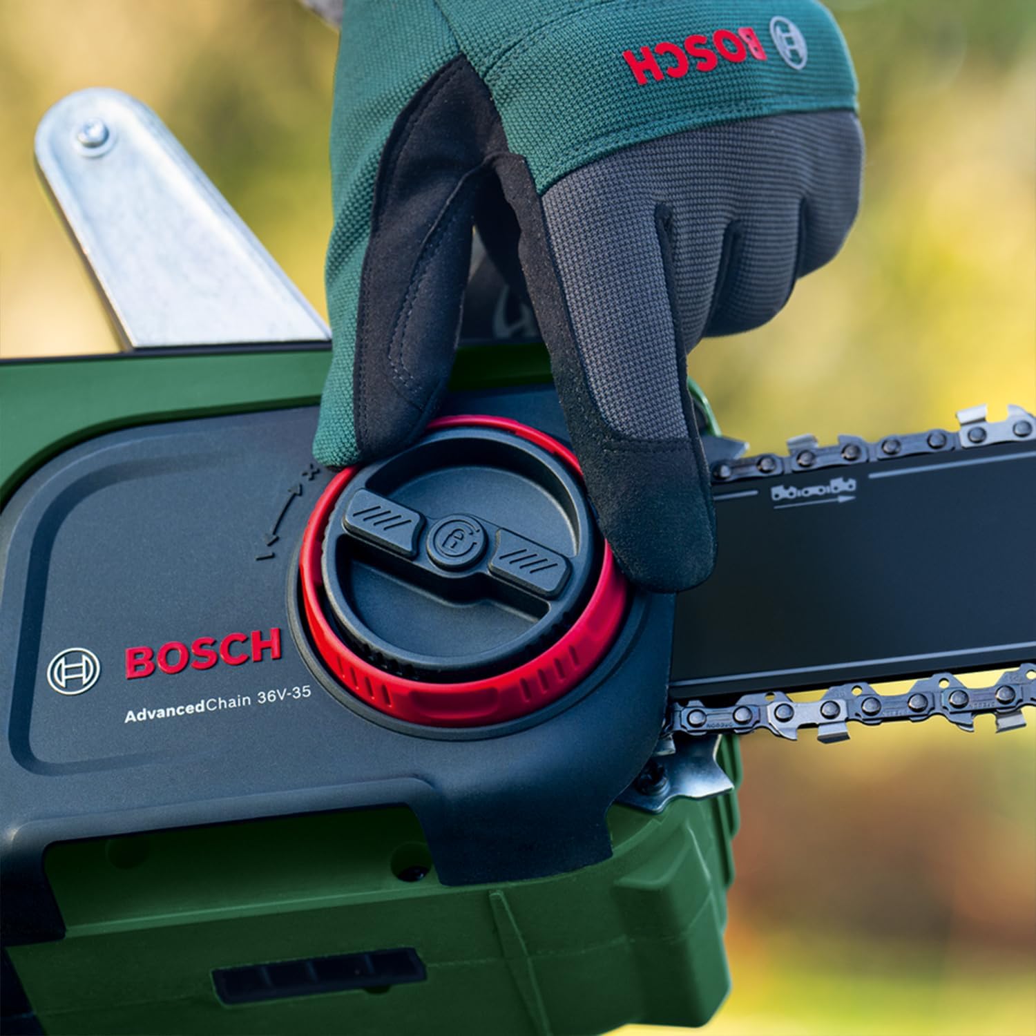 Bosch Akku-Kettensäge AdvancedChain 36V-35-40 (zum Schneiden durch härtestes Hartholz; 36 Volt System; Kettengeschwindigkeit: 14 m/s; ohne Akku)