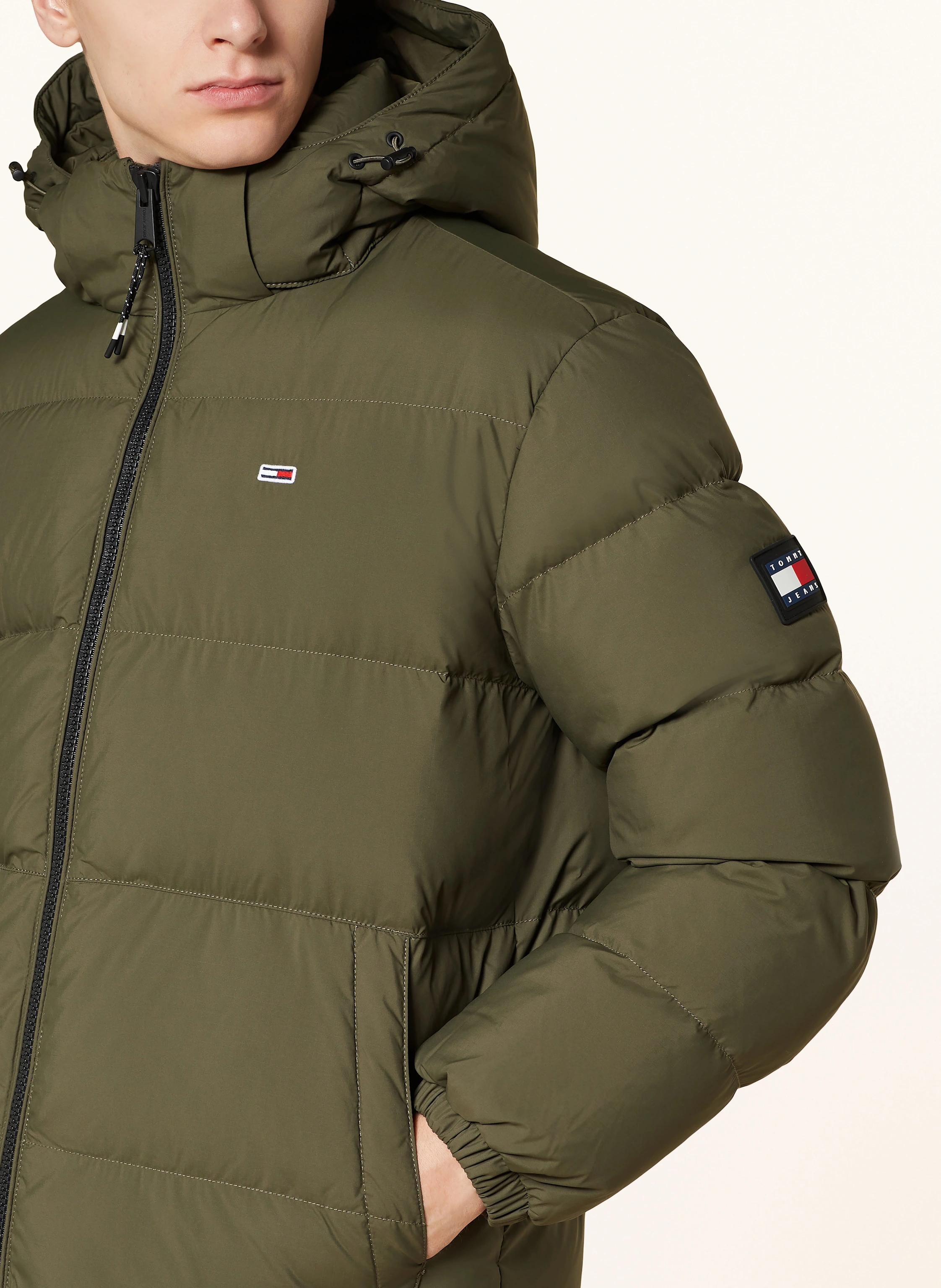 TOMMY JEANS Daunenjacke mit abnehmbarer Kapuze