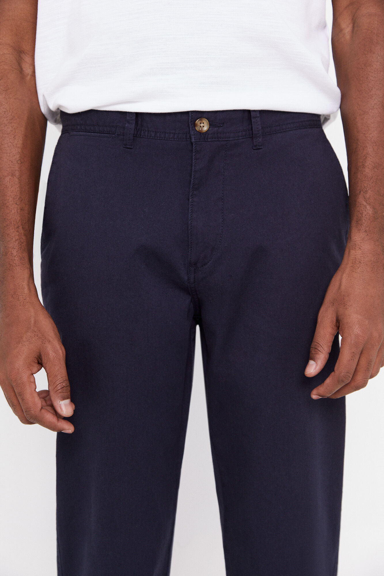 Calça chinesa leve de corte regular - Azul marinho