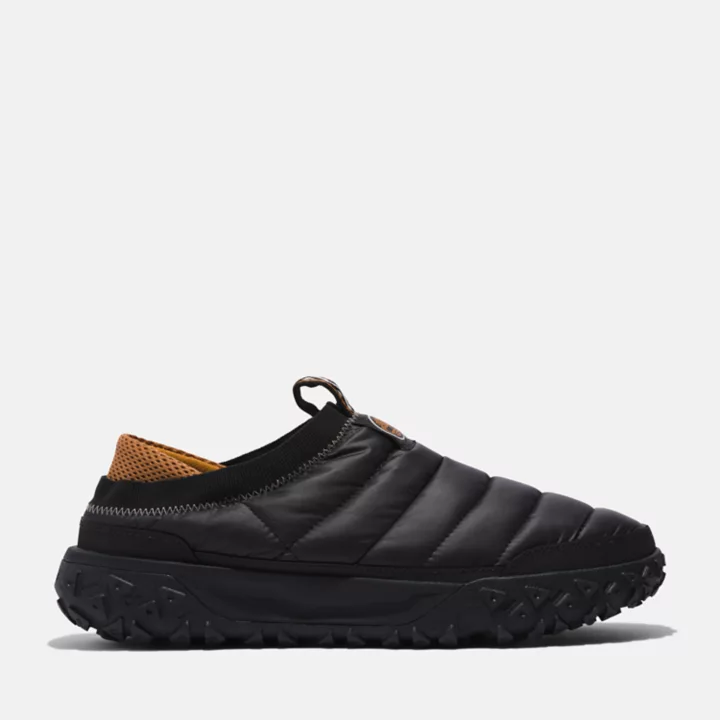Tênis slip-on GreenStride Motion 6 para homens na cor preta.