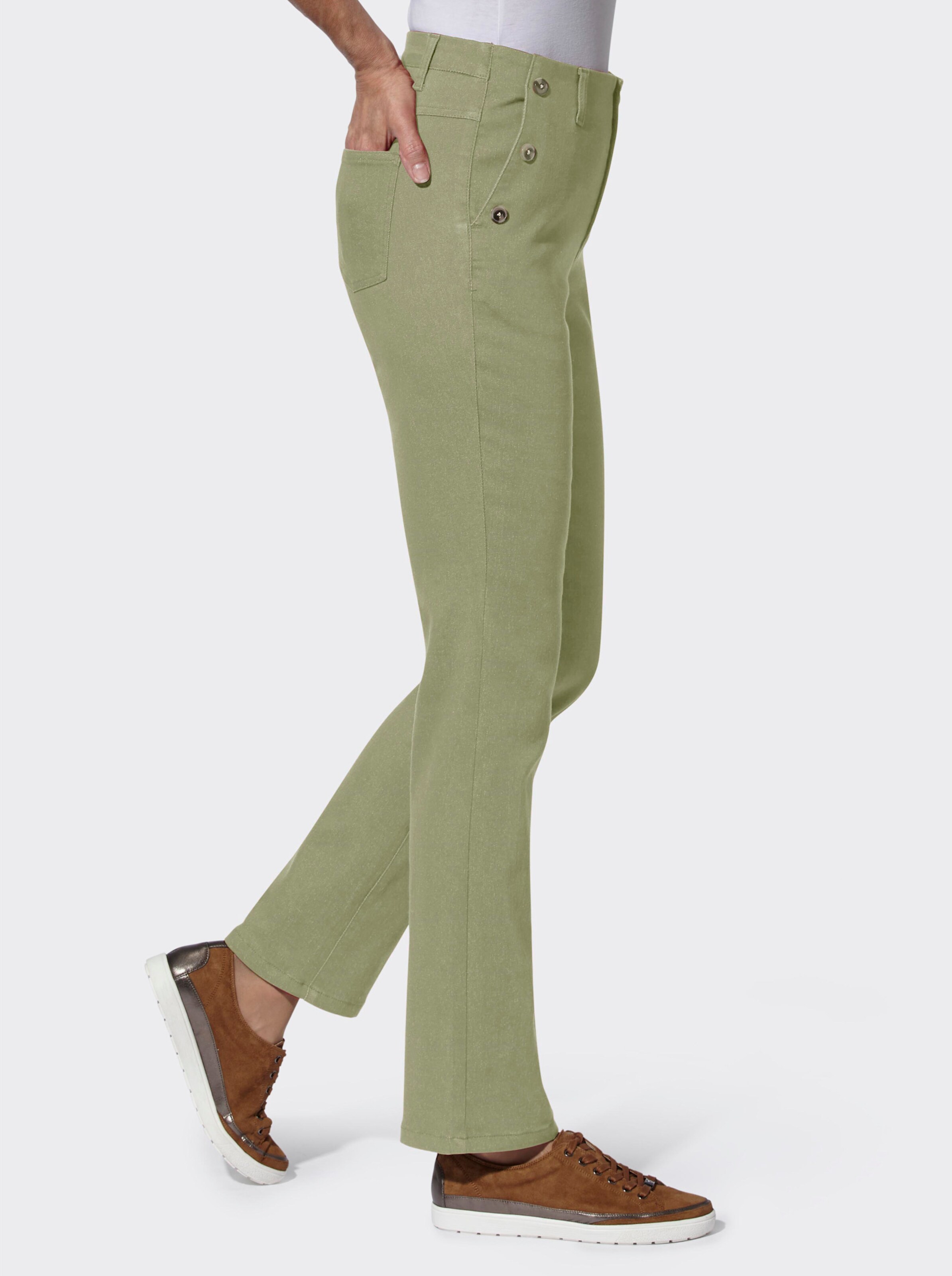 Jeans mit Zierknöpfen