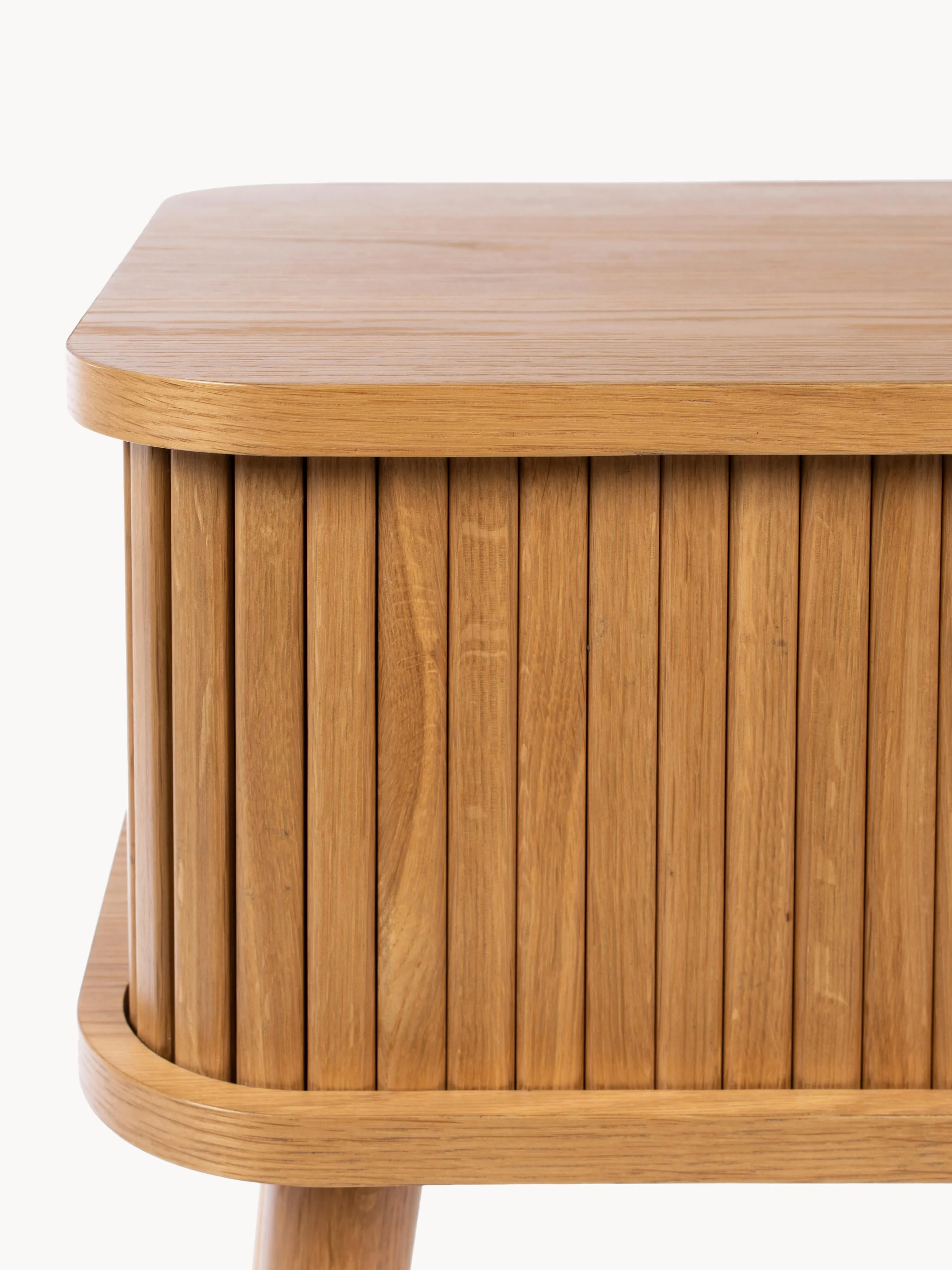 Houten nachtkastje Barbier met roldeur en gecanneleerde voorkant