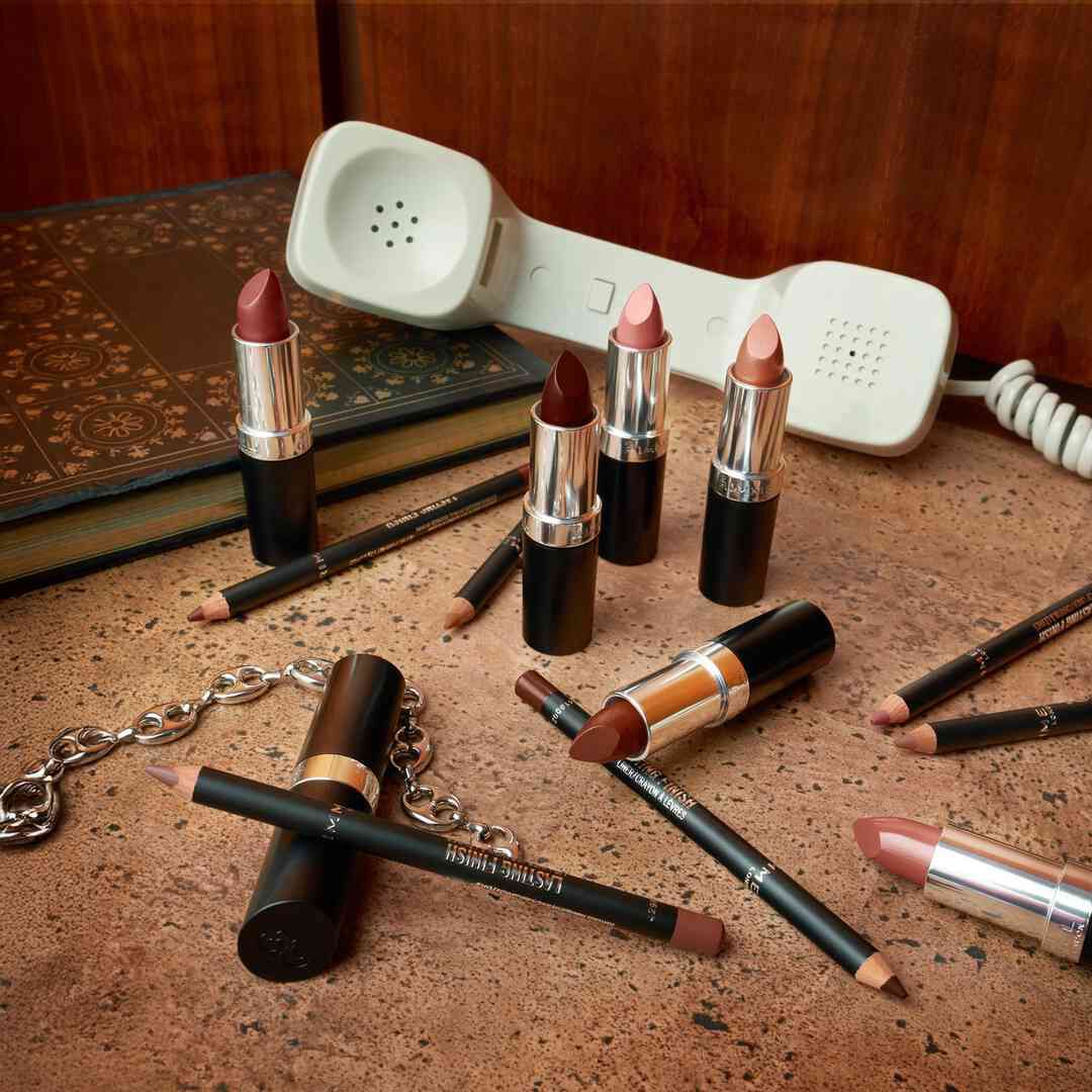 RIMMEL  Iconic Nude Lipstick