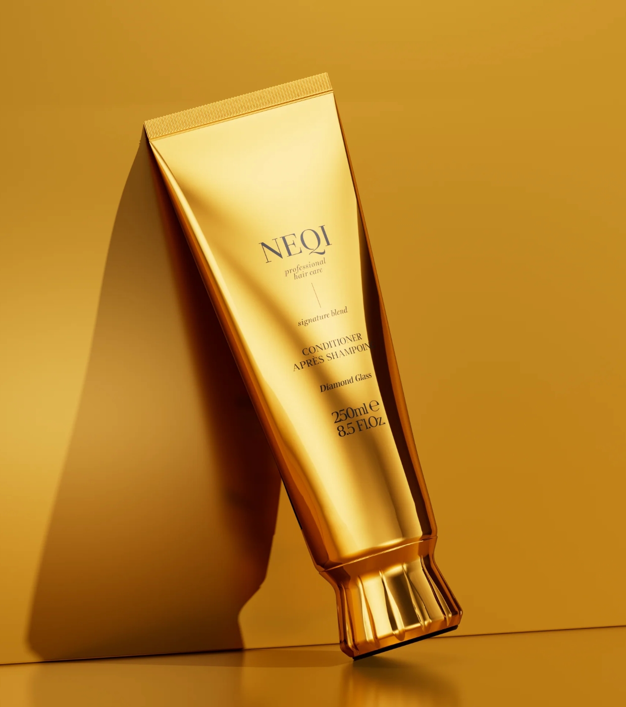 NEQI - *Diamond Glass* - Condicionador de Hidratação Intensiva