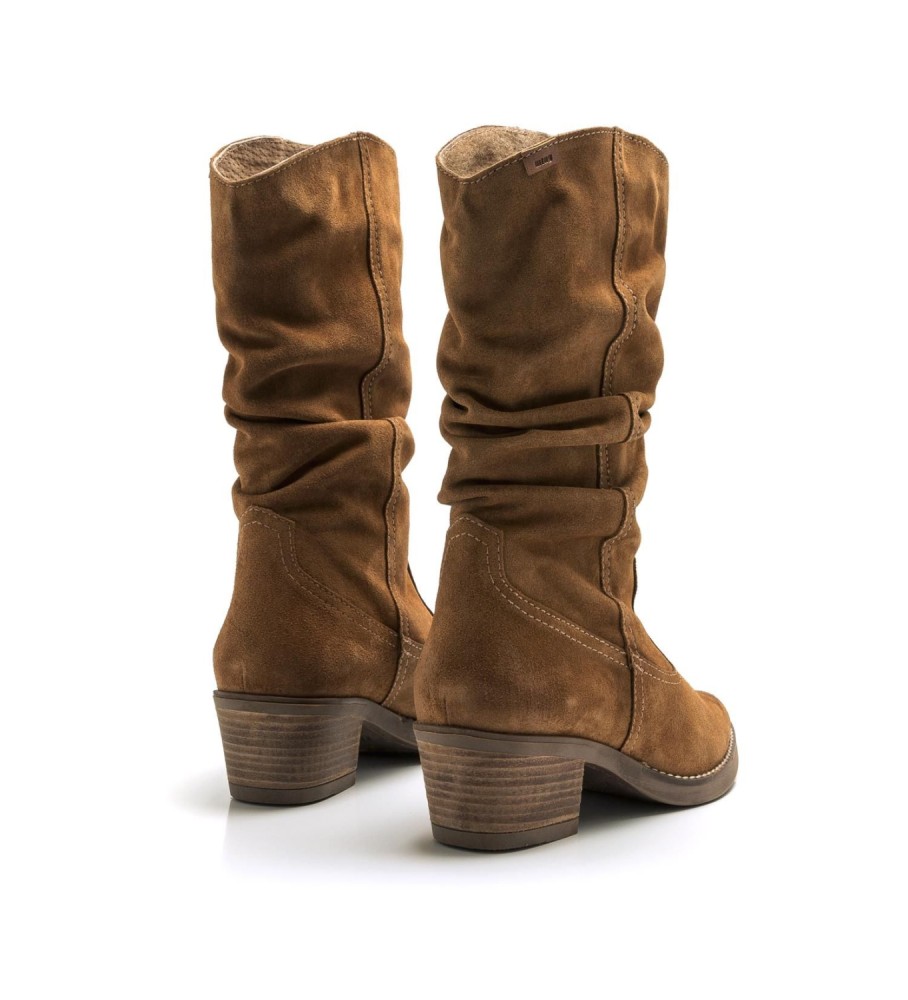 Bota casual de couro marrom Mustang Teu