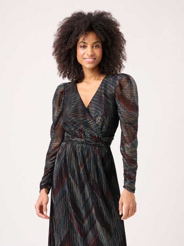Robe avec détails fils métallisés