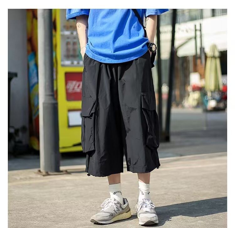 Neonity Wear - Halfhoge, effen capribroek met wijde pijpen