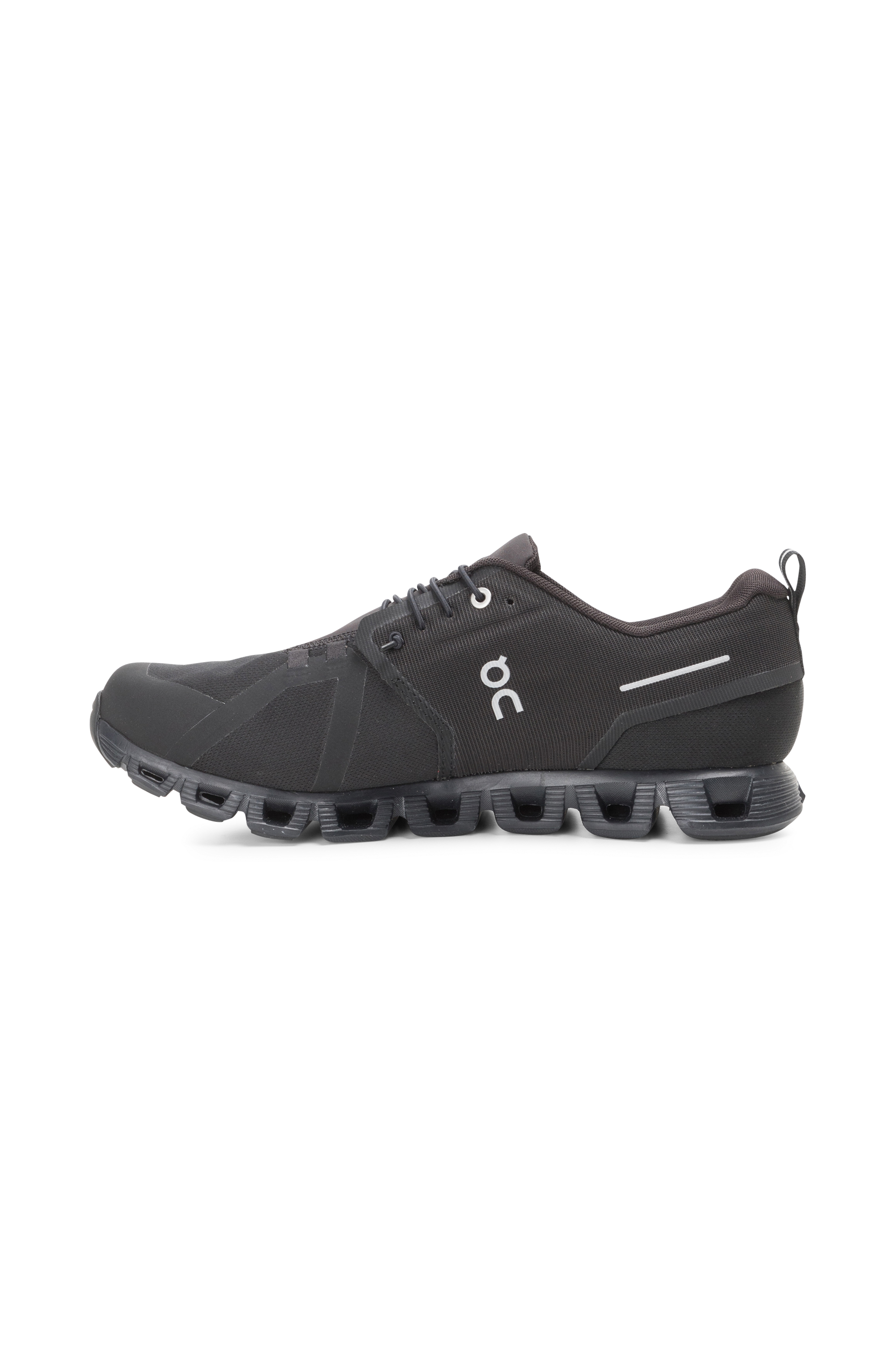 ON baskets Cloud 5 Waterproof Noir