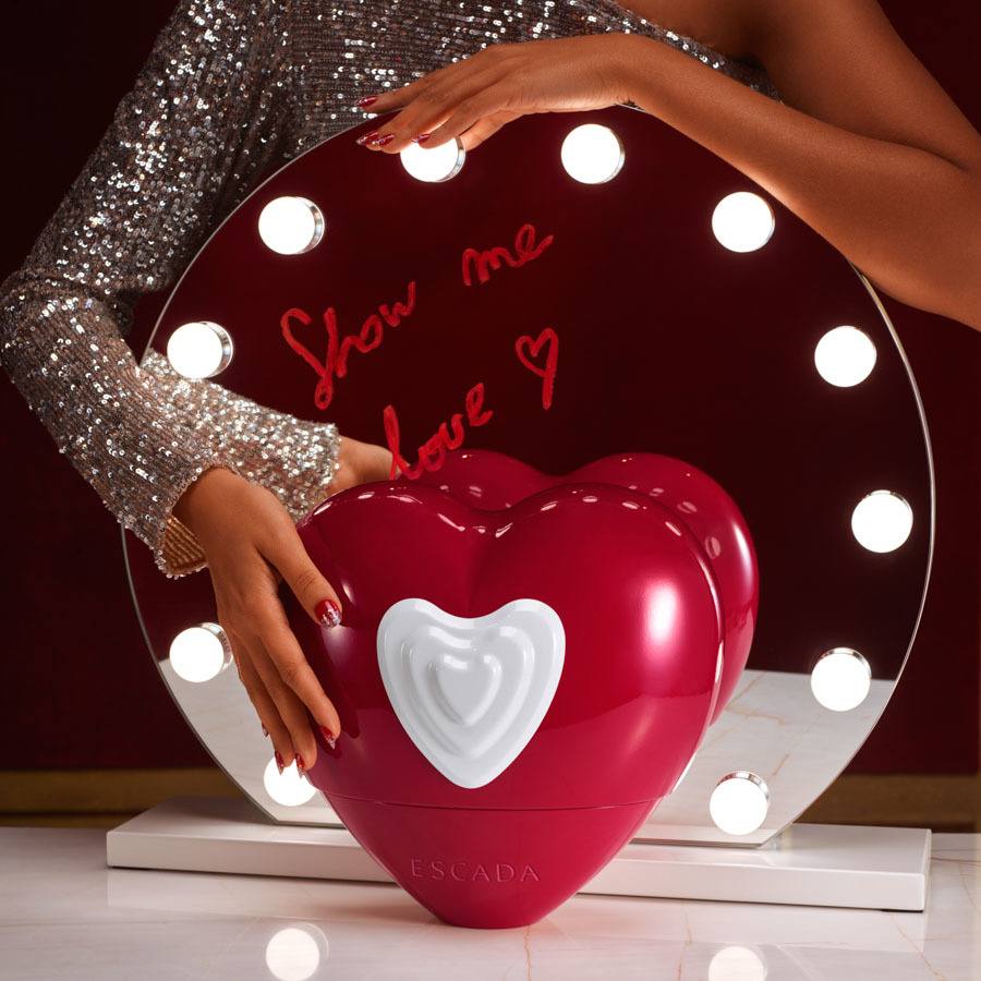 Escada Show Me Love Eau De Parfum 50ml